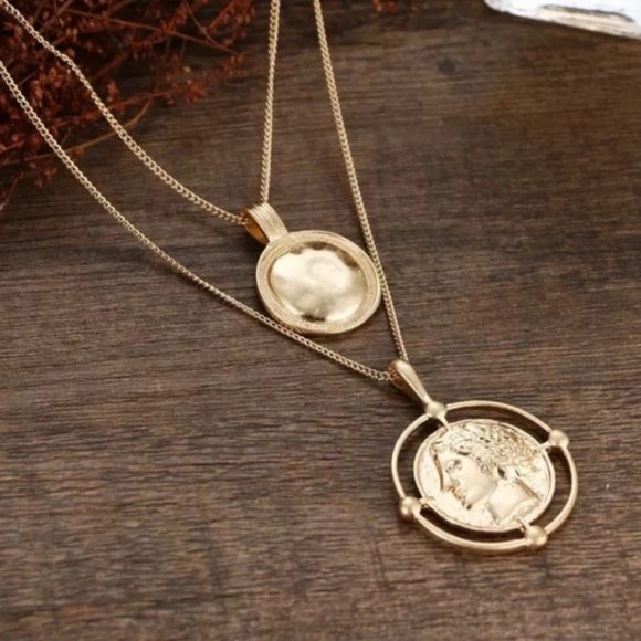 18K Gold Coin Vintage Double Chain Necklace - Picture 5 of 7